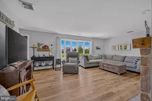136 Grouse Dr, Bath, PA 18014 - Photo 6