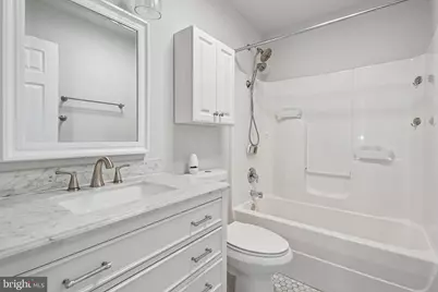 111 E Kleinhans Street, Easton, PA 18042 - Photo 6