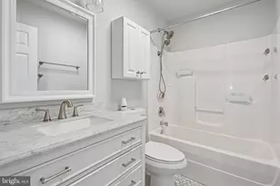 111 E Kleinhans St, Easton, PA 18042 - Photo 6