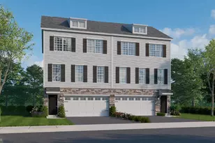 215 Winding Rd, Forks Township, PA 18040 - Photo 2