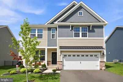 318 Knollwood Drive, Easton, PA 18040 - Photo 1