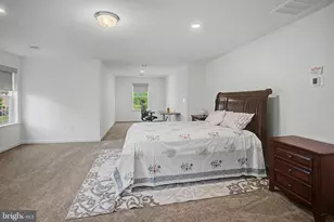2668 Hollow View Dr, Easton, PA 18040 - Photo 28