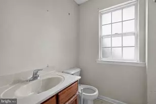 601 Abbe Ct, Freemansburg, PA 18017 - Photo 6