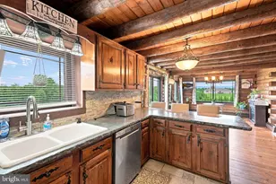 435 Sunset Dr, Bangor, PA 18013 - Photo 30