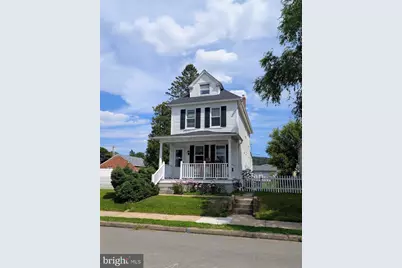 1249 2nd Avenue, Hellertown, PA 18055 - Photo 2
