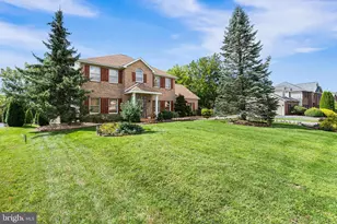 40 Clairmont Ave, Easton, PA 18045 - Photo 2