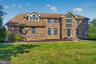 630 Clearfield Rd, Nazareth, PA 18064 - Photo 2