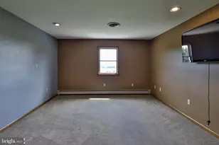 829 Georgetown Rd, Nazareth, PA 18064 - Photo 24
