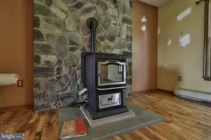 829 Georgetown Rd, Nazareth, PA 18064 - Photo 14
