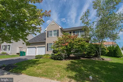 25 Grist Mill Lane, Easton, PA 18045 - Photo 2