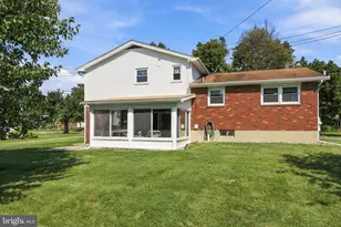 1543 Stoke Park Rd, Bethlehem, PA 18017 - Photo 8