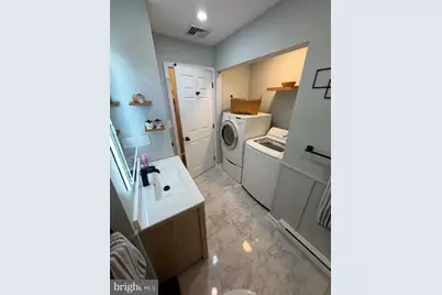 646 S Lehigh Gap Street, Walnutport, PA 18088 - Photo 12