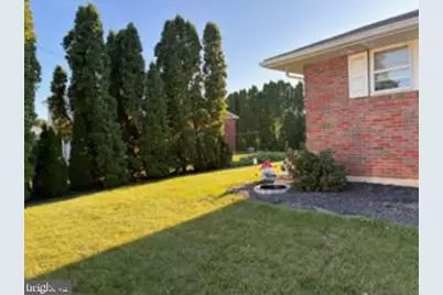 2433 High Point Drive, Bethlehem, PA 18017 - Photo 6