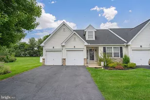 1325 Briarwood Ln, Easton, PA 18040 - Photo 1