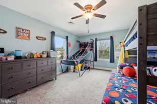 1482 N Pine St, Pen Argyl, PA 18072 - Photo 24