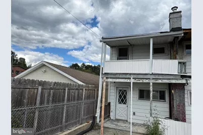 6 S Spruce Street, Mount Carmel, PA 17851 - Photo 8