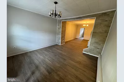 6 S Spruce Street, Mount Carmel, PA 17851 - Photo 4