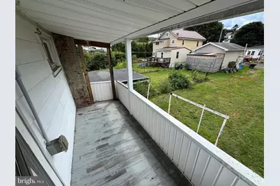 6 S Spruce Street, Mount Carmel, PA 17851 - Photo 16