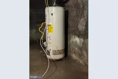 6 S Spruce Street, Mount Carmel, PA 17851 - Photo 24