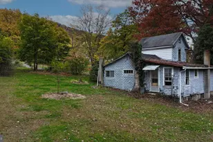 223 E Market St, Trevorton, PA 17881 - Photo 4