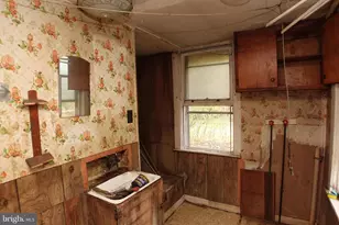 223 E Market St, Trevorton, PA 17881 - Photo 12