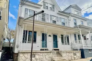 329 S Maple St, Mount Carmel, PA 17851 - Photo 4