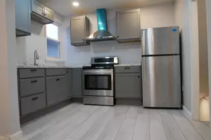 903 W Spruce St, Coal Township, PA 17866 - Photo 14