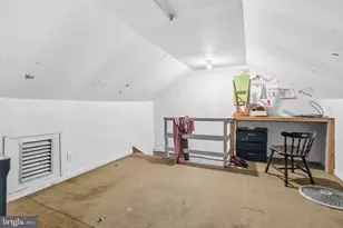 838 W Pine St, Coal Township, PA 17866 - Photo 26