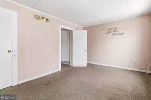 838 W Pine St, Coal Township, PA 17866 - Photo 20