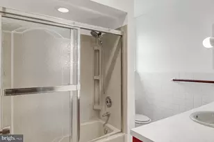 217 East Ave, Mount Carmel, PA 17851 - Photo 32