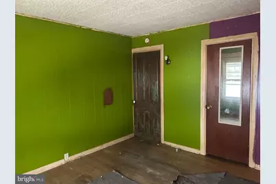 1042 W Water Street, Coal Township, PA 17866 - Photo 12