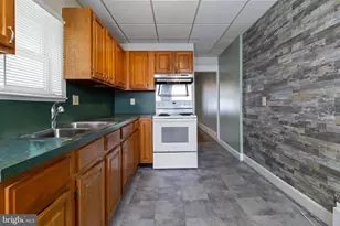 553 N 2nd St, Shamokin, PA 17872 - Photo 12