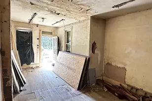 117 E Saylor St, Mount Carmel, PA 17851 - Photo 6