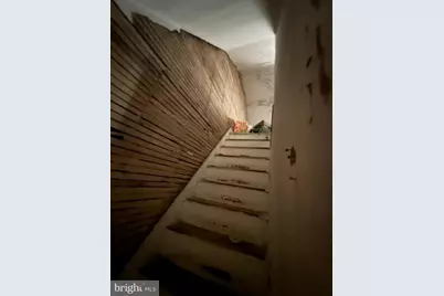 303 W 2nd Street, Mt Carmel, PA 17851 - Photo 6