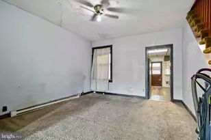 11 W Commerce St, Shamokin, PA 17872 - Photo 8