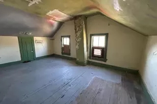 123 W Montgomery St, Shamokin, PA 17872 - Photo 16