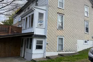 1701 Mohawk St, Coal Township, PA 17866 - Photo 2