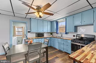 250 Riverside Ln, Herndon, PA 17830 - Photo 12