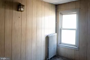 11 E Commerce St, Shamokin, PA 17872 - Photo 10