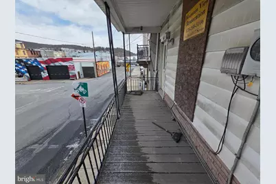 142 E Lincoln Street, Shamokin, PA 17872 - Photo 6
