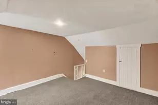 1143 W Pine St, Coal Township, PA 17866 - Photo 12