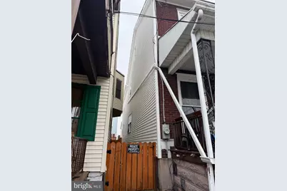 135 E Arch Street, Shamokin, PA 17872 - Photo 2