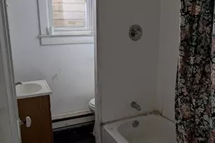 438 W 6th St, Mount Carmel, PA 17851 - Photo 10