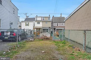 23 N 6th St, Shamokin, PA 17872 - Photo 30