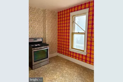 8 N Locust Street, Coal Township, PA 17866 - Photo 8