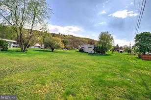 211 Birchwyn Dr, Elysburg, PA 17824 - Photo 32