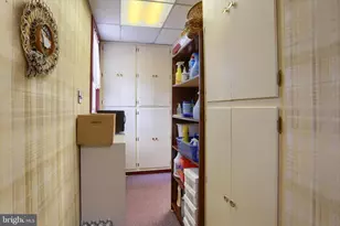 3 S Market St, Shamokin, PA 17872 - Photo 24