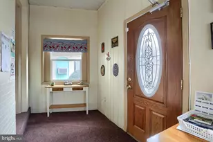 3 S Market St, Shamokin, PA 17872 - Photo 6