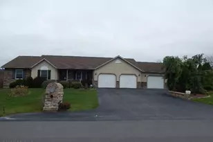 18 Grande Ave, Elysburg, PA 17824 - Photo 2