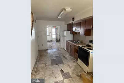 323 S Grape Street, Mt Carmel, PA 17851 - Photo 4